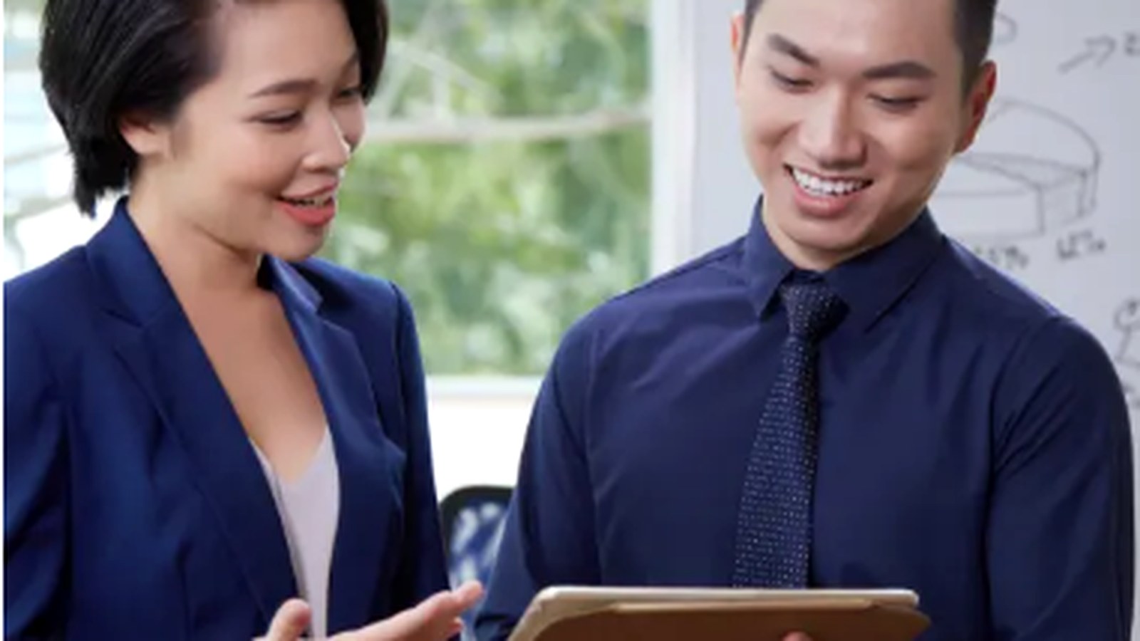 Pháp lý doanh nghiệp giai đoạn khởi sự: những việc cần chuẩn bị trong 90 ngày đầu